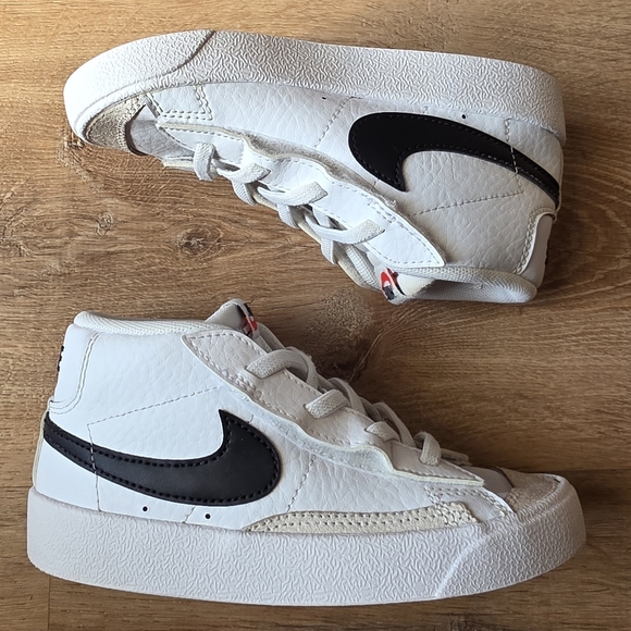 Nike Blazer Mid '77 Toddler Size 10 - Picture 3 of 8